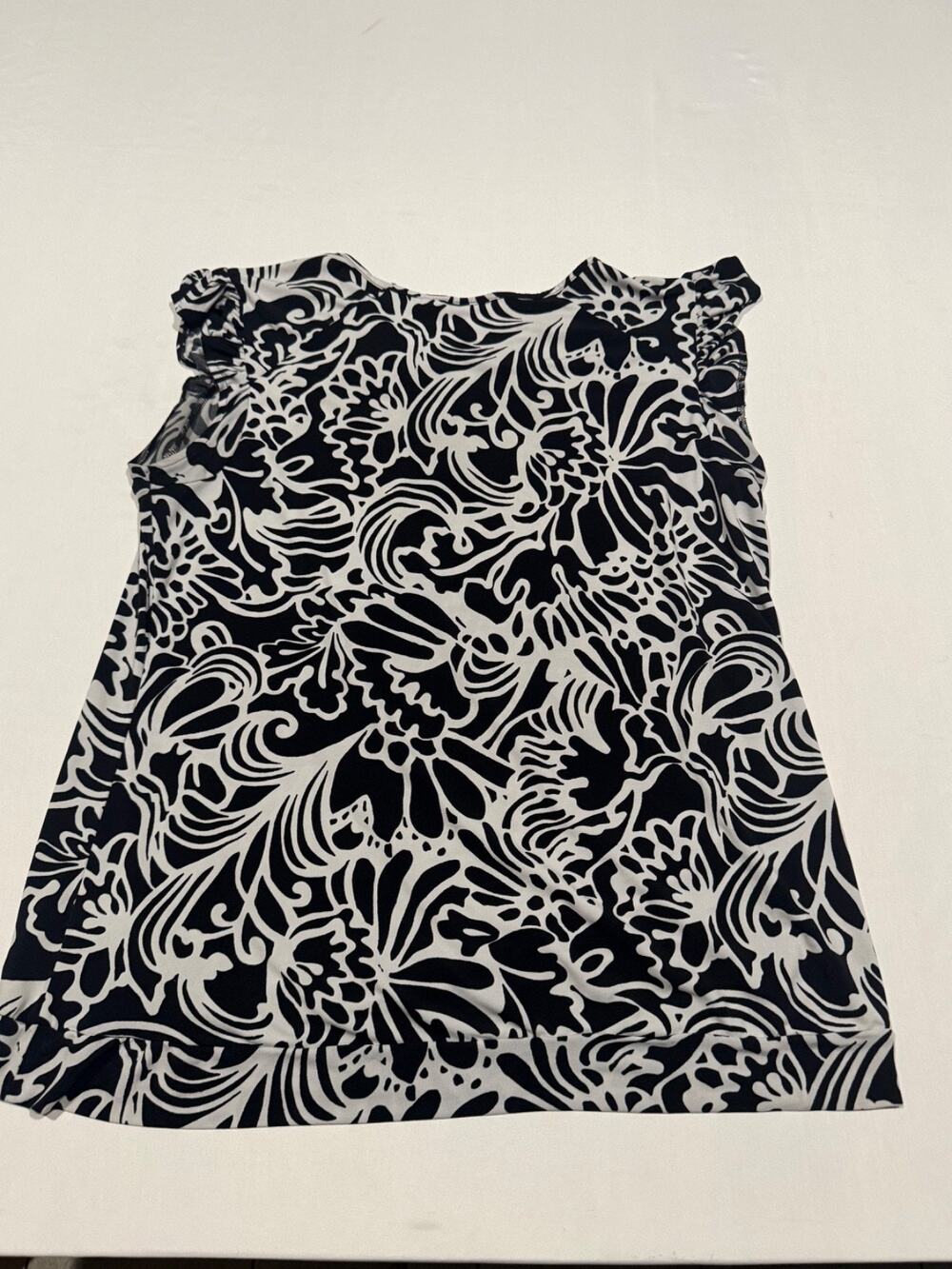 Worthington Stretch Women’s Large Black White Abstract Print Sleeveless Top